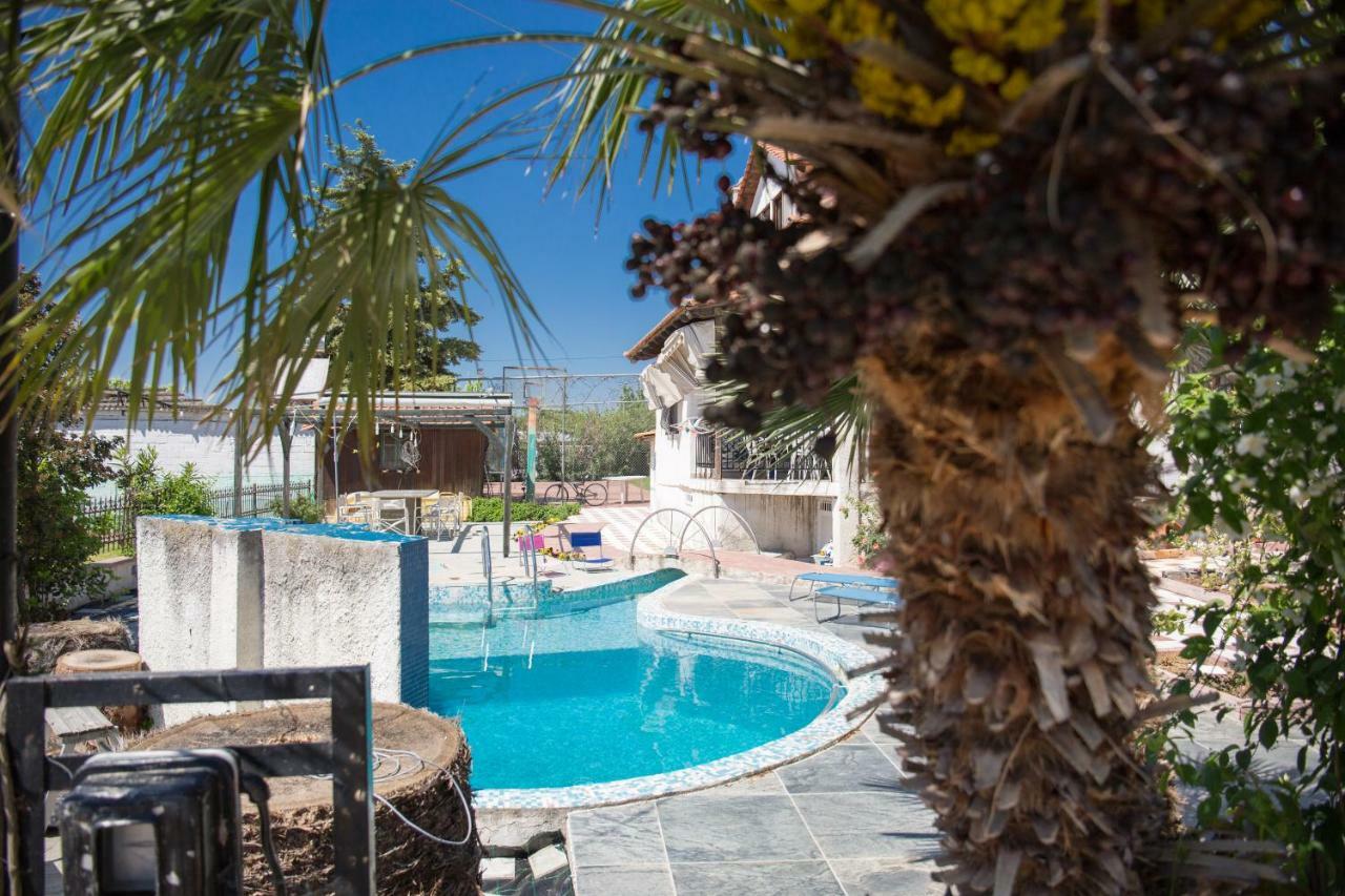 Rural Villa Private Pool, Bbq, Court ,20' Airport Nea Kallikrateia Екстериор снимка