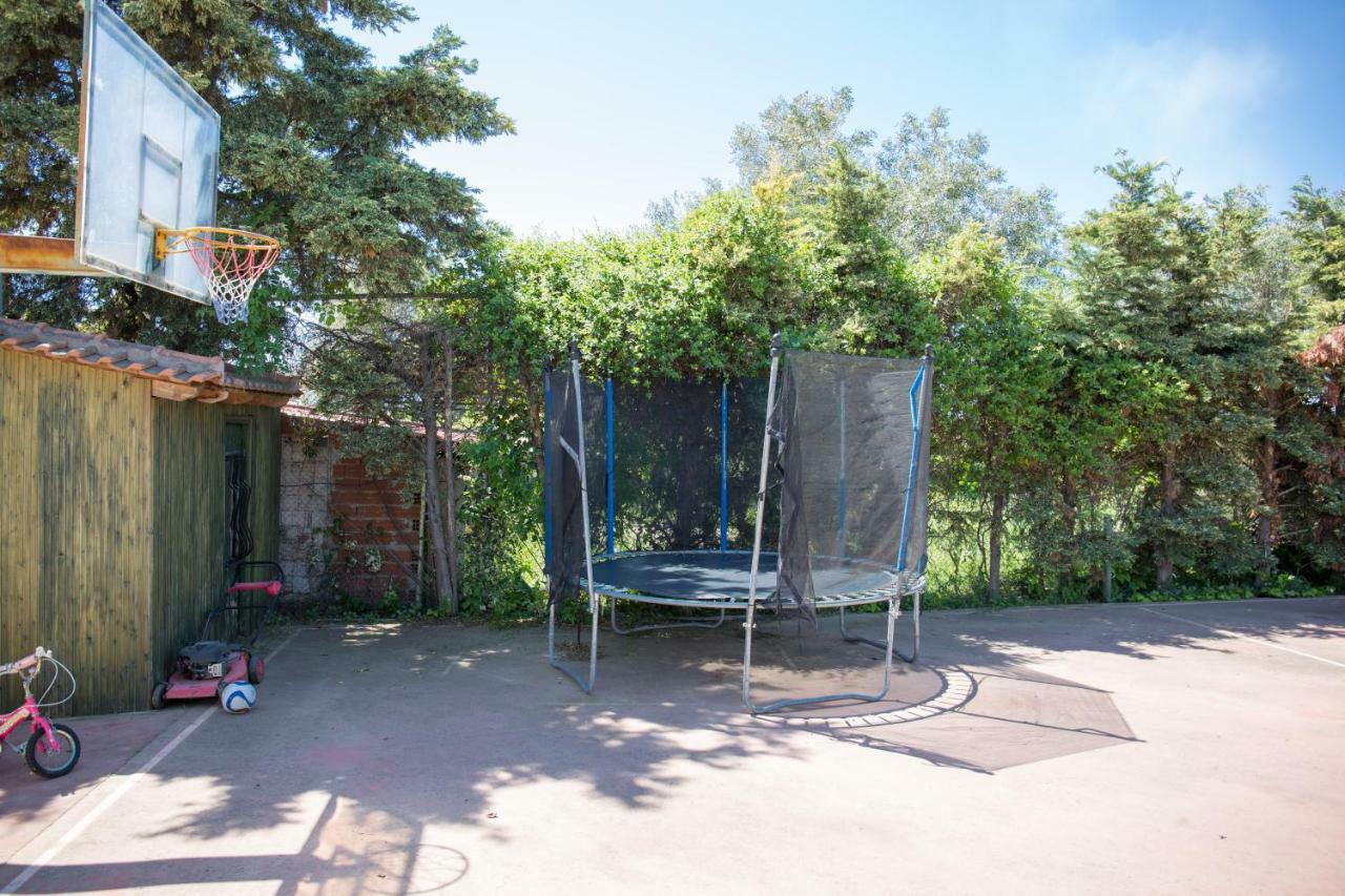 Rural Villa Private Pool, Bbq, Court ,20' Airport Nea Kallikrateia Екстериор снимка