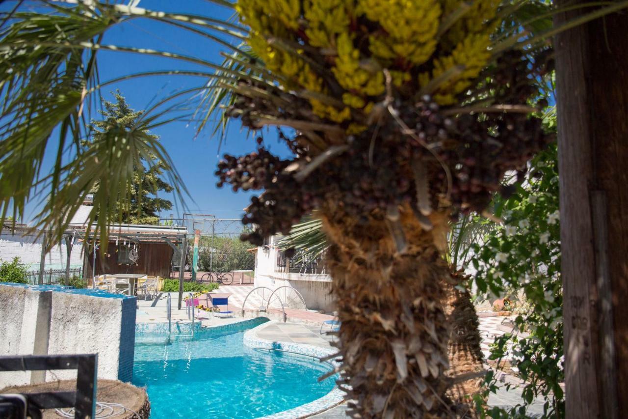 Rural Villa Private Pool, Bbq, Court ,20' Airport Nea Kallikrateia Екстериор снимка